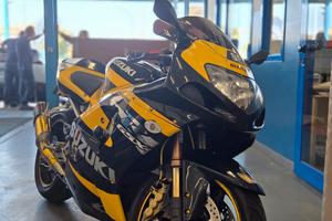 Suzuki GSX-R 600 K2/K3