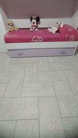 Letto singolo più letto estraibile e materassi