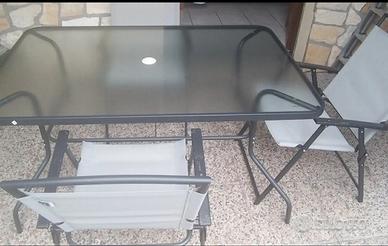 Tavolo da esterno + sedie