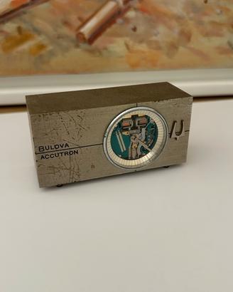 Bulova Accutron da tavolo