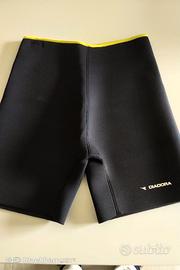 Pantaloncini DIADORA  in neoprene da 2,5 mm