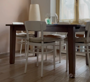 Tavolo allungabile in legno + 4 sedie IKEA