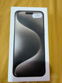 iPhone 15 pro Max titanio naturale 256GB