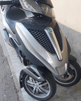 Piaggio MP3 Yourban 300 motorino avviamento rotto