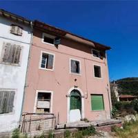 Porzione di casa a Montecchia di Crosara (VR)