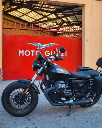 Moto Guzzi v9 bobber 2023