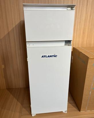 Frigorifero ad incasso 144cm di altezza