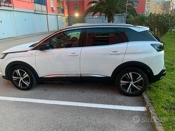 Peugeot 3008 GT full + tettuccio bianca perlata