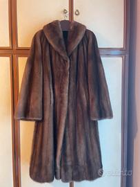 Pelliccia vera di visone lunga