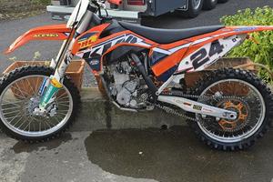 Moto cross KTM 350