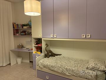 Cameretta completa di materasso