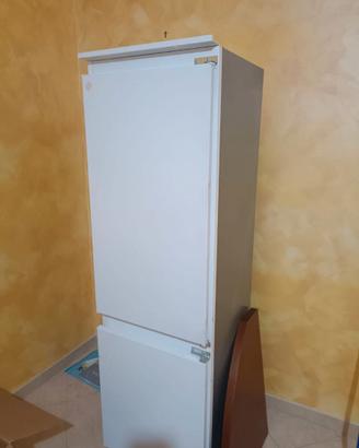 Frigorifero da incasso INDESIT usato poco