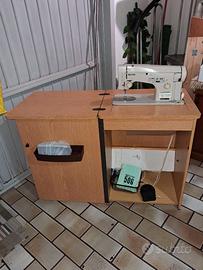 Macchina da cucire Necchi  506