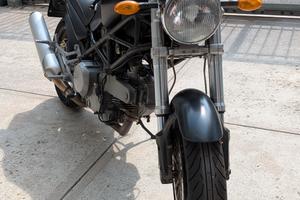Ducati Monster  620 ie