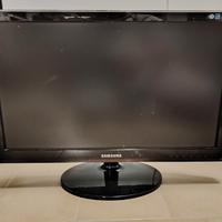 monitor Samsung sync master P2450 usato