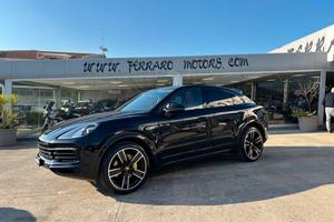 Porsche Cayenne Coupé 3.0 V6 E-Hybrid 2022/ KM 123