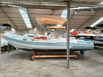 Gommone Italboats Predator 599