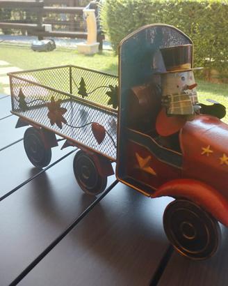 camioncino in latta