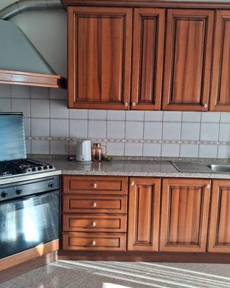 Cucina legno angolare