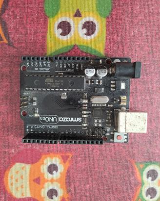Arduino UNO r3 Smraza