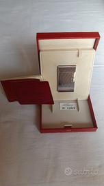 Accendino S.T. Dupont placcato argento