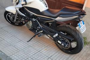 Yamaha XJ6 del 2009 36.215km