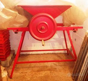 Pigiatrice Manuale Uva & Cavalletto Smontabile