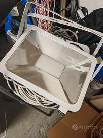 Fari LED cob 100w da esterno