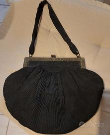 Ogg Antichità Borsa Seta nera 