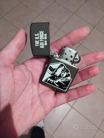 Accendino tipo zippo