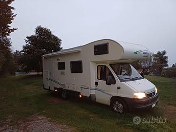 Camper mansardato Chausson 2006