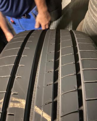 Treno completo gomme estive doppia misura R19