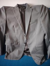 giacca più pantalone lungo della benetton nuovo 