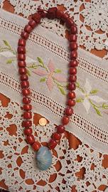 Collana corallo e finale minerale