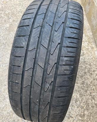 4 pneumatici auto Hankook Ventus Prime 3 K125