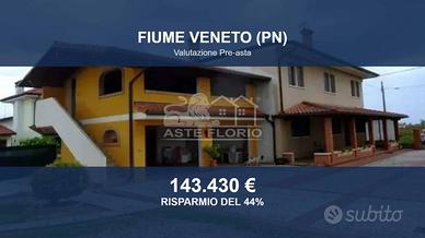 Immobile in asta di 260 m² con più di 5 locali a F