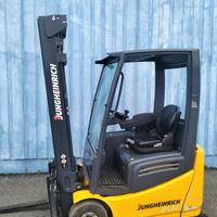 Carrello elevatore Jungheinrich EFG 215