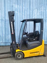 Carrello elevatore Jungheinrich EFG 215