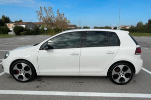 Volkswagen Golf 2.0 TDI 140CV Highline
