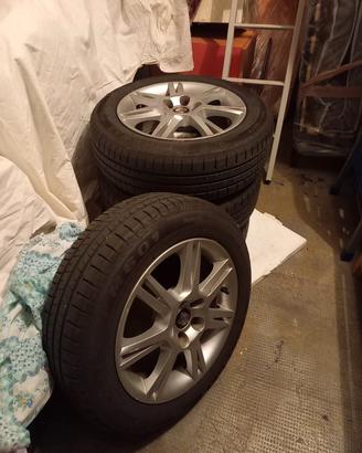 Ruote pneumatici cerchi in lega SEAT 185/60/r15  