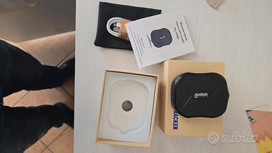 Localizzatore GPS per auto e moto.