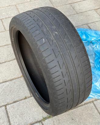 4 Gomme Bridgestone Potenza 235 40 19
