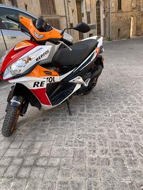 scooter Honda snc repsol 50