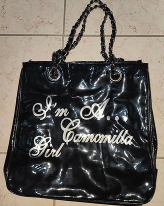 Borsa vernice Camomilla
