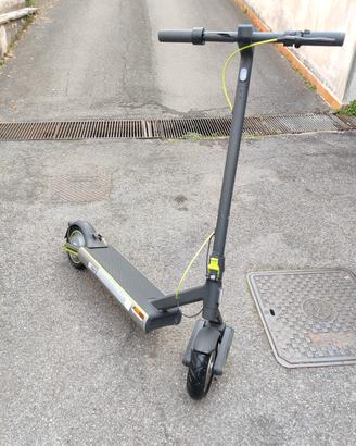 Navee s65 monopattino elettrico