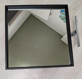 Specchio con lampada