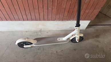 Monopattino elettrico Xiaomi