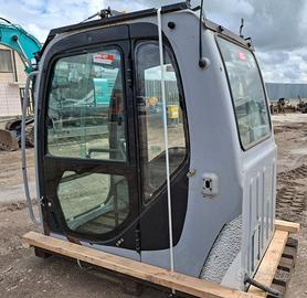 CABINA ESCAVATORE NEW HOLLAND E485