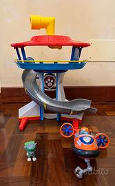 Quartier Generale Paw Patrol + motoscafo di Zooma
