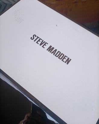 Steve Madden Décolleté in pelle con tacco 9 cm